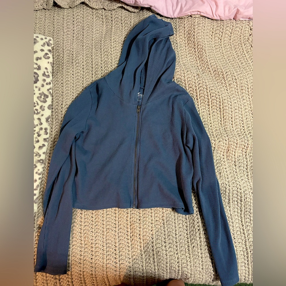 Blue cropped Hollister zip-up